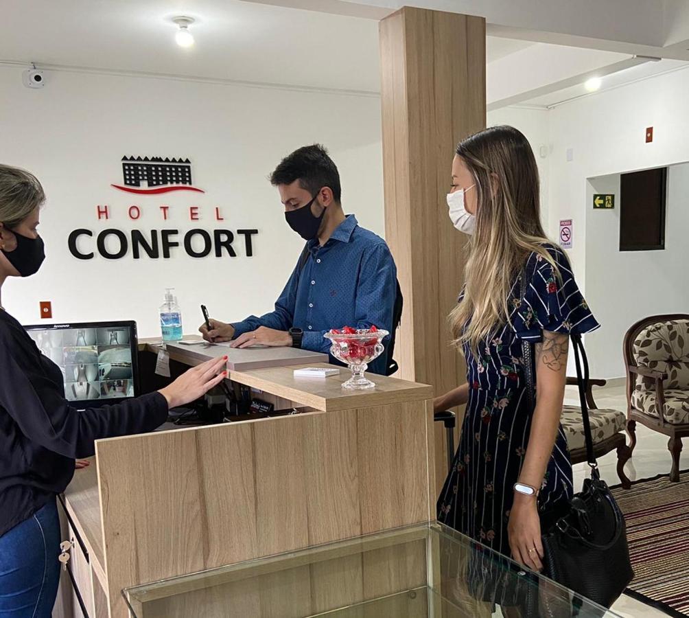 Hotel Confort Мафра Екстериор снимка